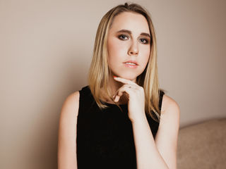 No fee fuck chat 100 % free active fuck on line A totally free xxx models